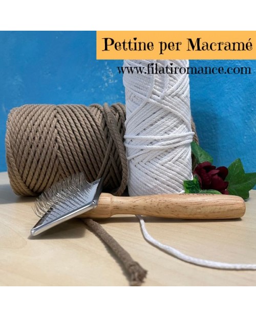 Pettine per macramé